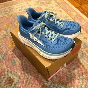 Women’s Altra Torin 7 Blue Size 6 USED WITH BOX